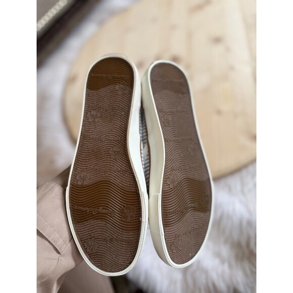 Tommy Bahama shoes - Picture 6 of 7